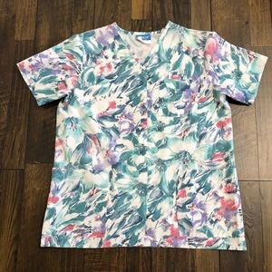 Crest scrub top